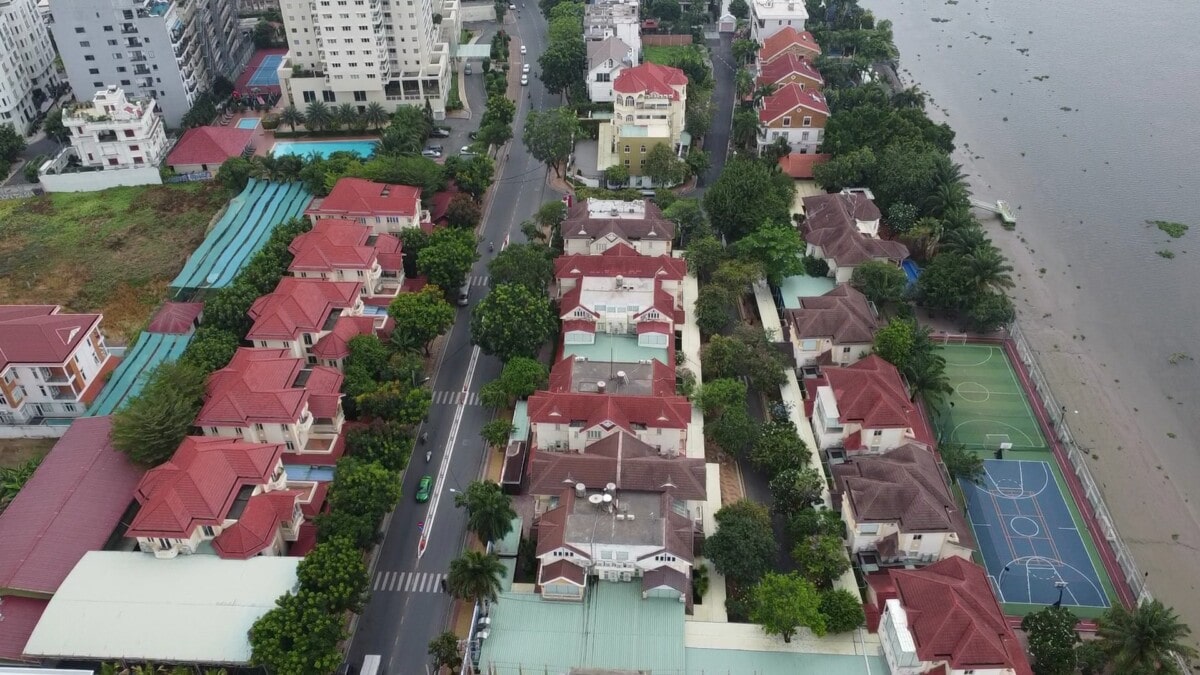 Đất mặt tiền nguyễn văn hưởng, thảo Điền, q2