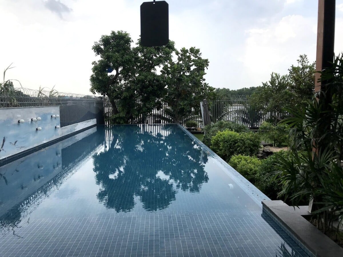 biệt thự nguyễn văn hưởng, thảo Điền, quận 2