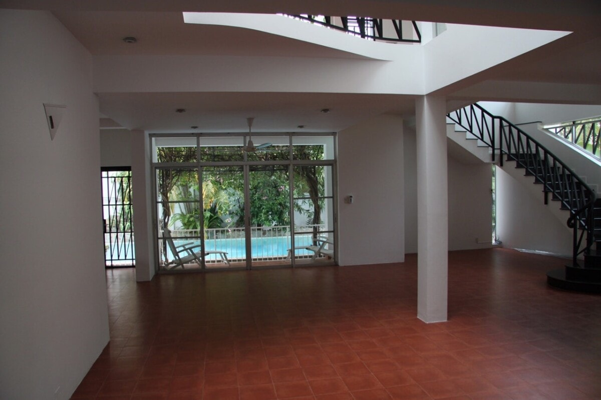 biệt thự trong khu compound abc trần não, quận 2