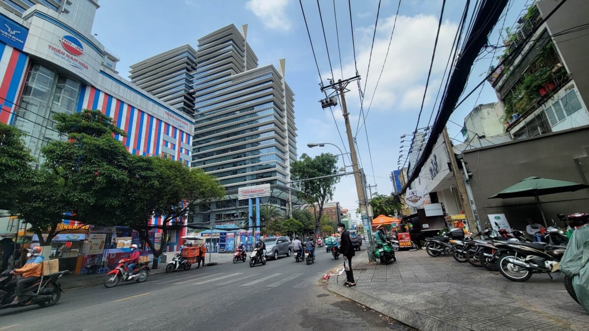 phúc long cách mạng tháng 8, quận 3 ,9x18m