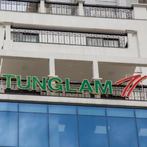 Tòa Nhà Mặt Tiền số QL13, Bình Thạnh, 8x21m, 8 Tầng